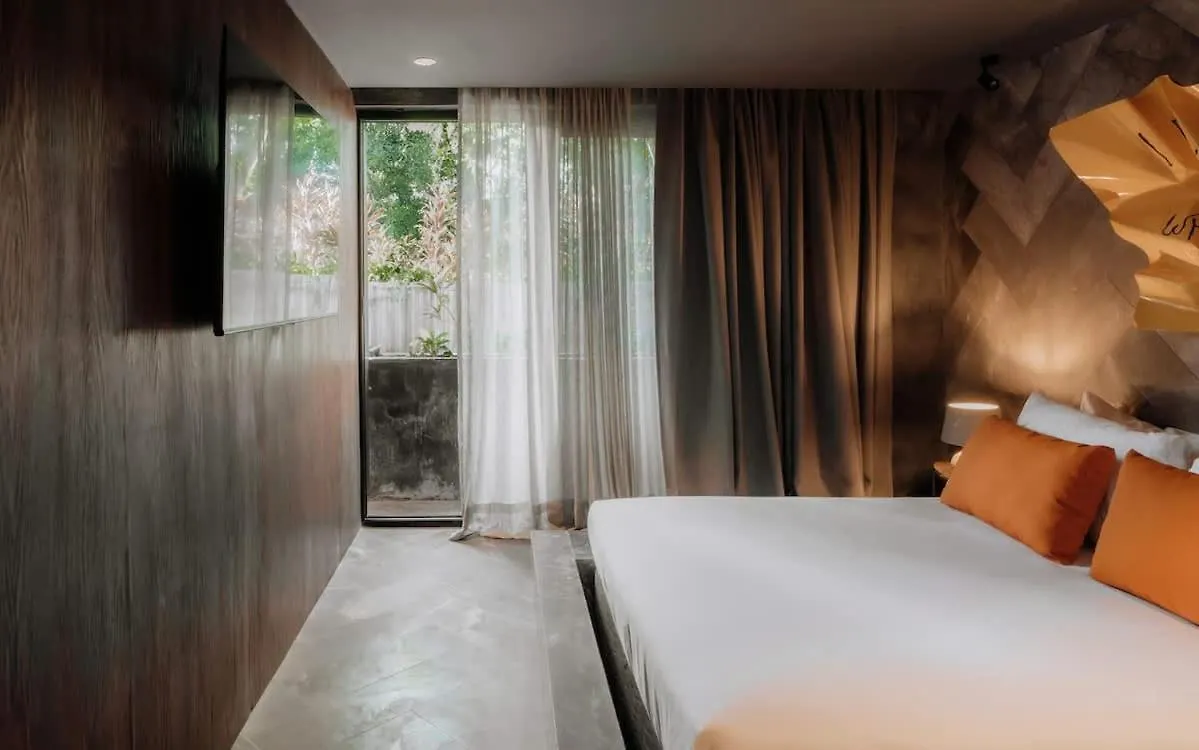 Barneys Ny Yellow Residence With Pool Tulum 0*,